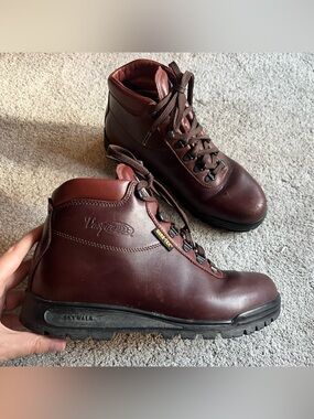 Vasque Skywalker GTX Hiking Boot Men Size 9 Burgundy Leather 7935 Vintage